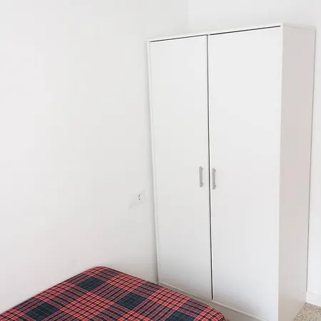 Cozy Old Town Apartment
